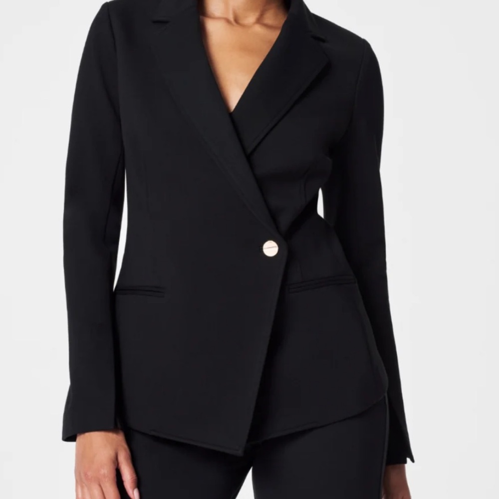 SPANX: PERFECT ASYMMETRICAL TAILORED BLAZER